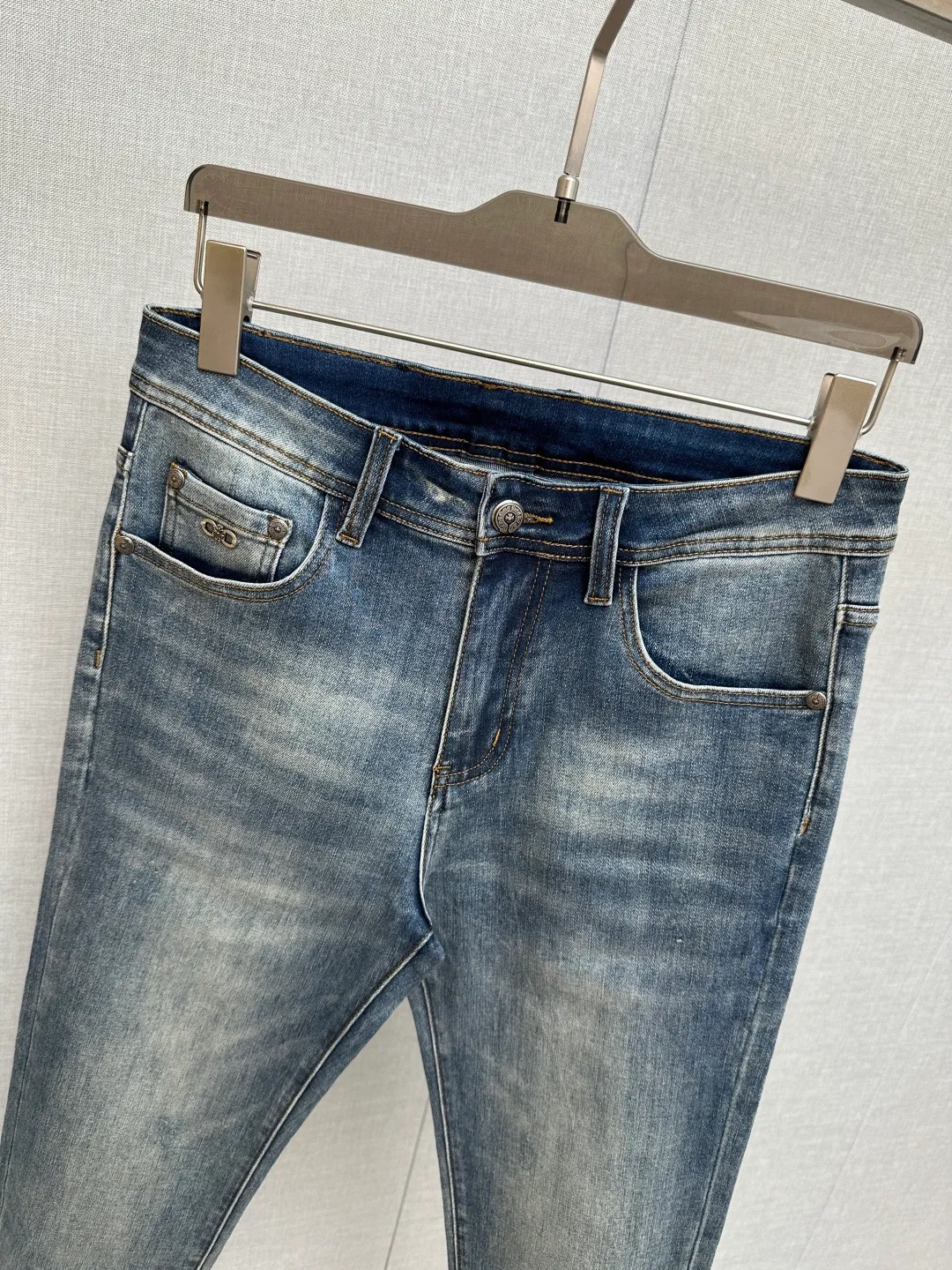 ， ， Classic LOGO ， ！ 。 ， ， ， 。Sizes:29-38